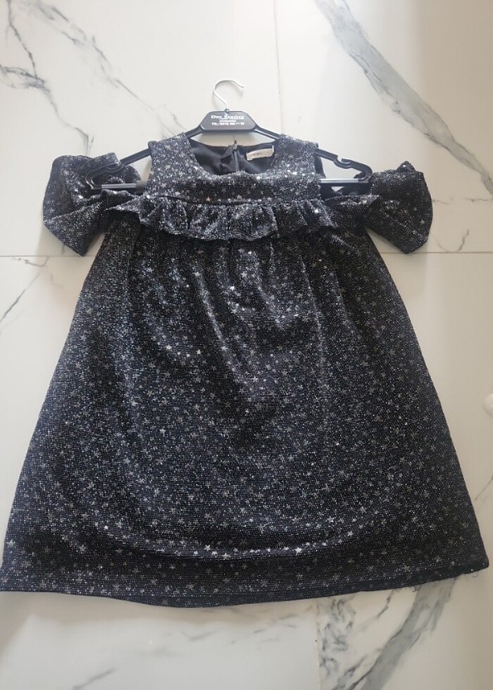 Pullu siyah elbise - Görsel 4