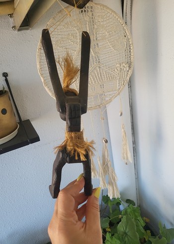 Beden Koyu Camel Renkli Ahşap Figürin
