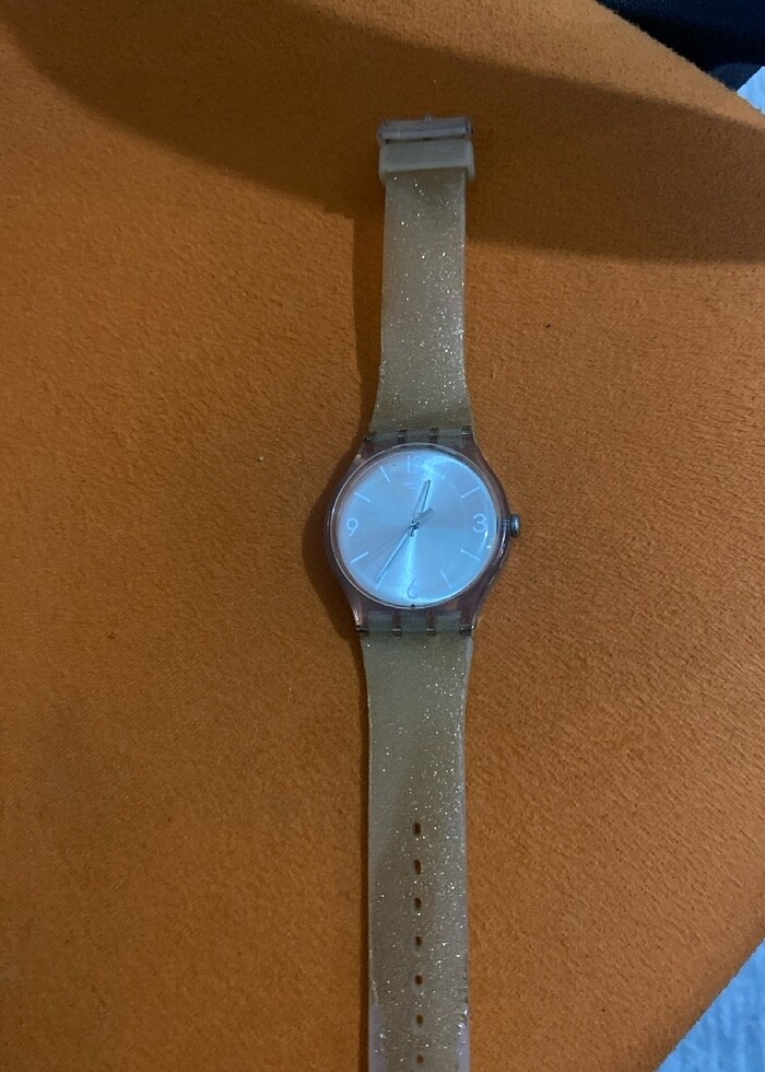 simli kordonlu swatch saat - Görsel 2