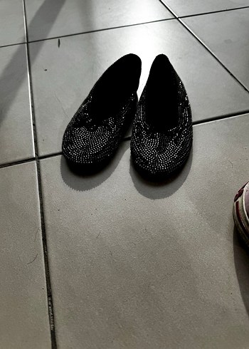 Parlak Taşlı Siyah Dolgu Topuklu Kadın Babet - Görsel 2