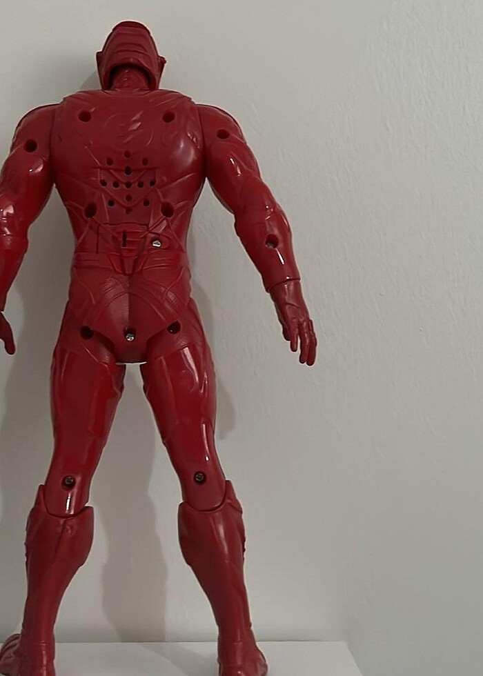 Flash 30 cm. Eklemleri hareketli marvel oyuncağı - Görsel 3