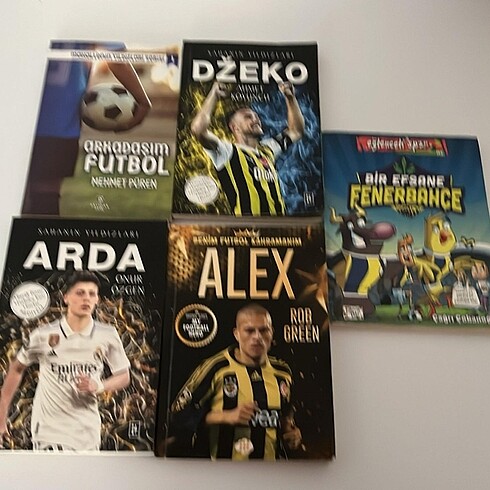 Beş adet fenerbahçe kitabı