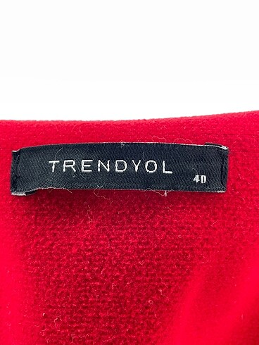 40 Beden kırmızı Renk Trendyol & Milla Kaban %70 İndirimli.