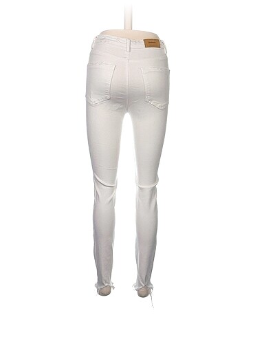 36 Beden Stradivarius Jean / Kot %70 İndirimli.