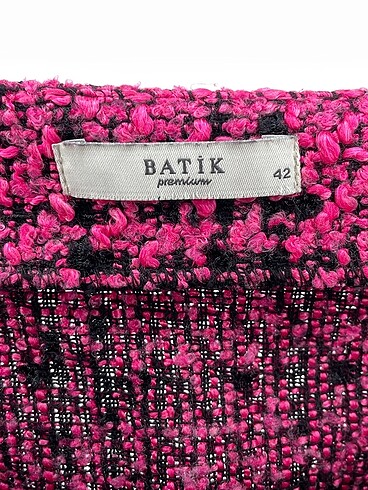 42 Beden çeşitli Renk Batik Mini Etek %70 İndirimli.
