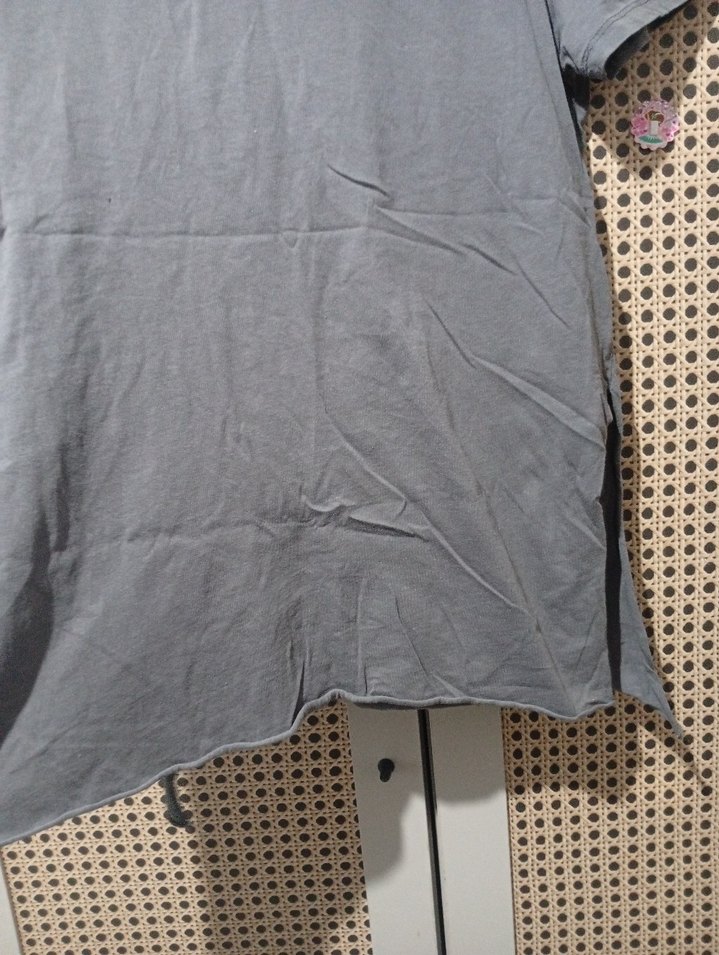 Gri Keten Kadın Tişört - Görsel 4