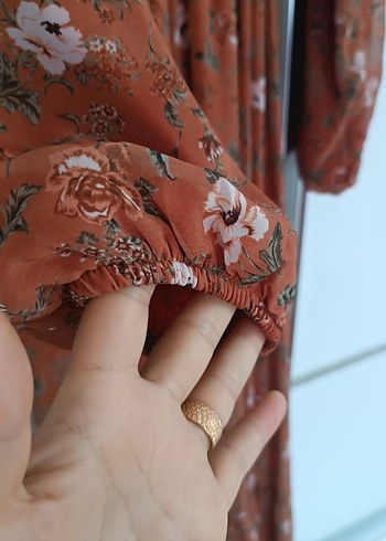 Bohem Çiçek Desenli Uzun Kollu Kahverengi Elbise - Görsel 3