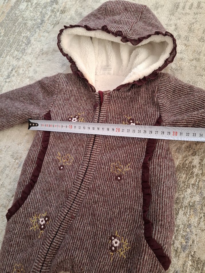 Kapüşonlu Örgü Kahverengi Kız Bebek Tulumu - Görsel 4