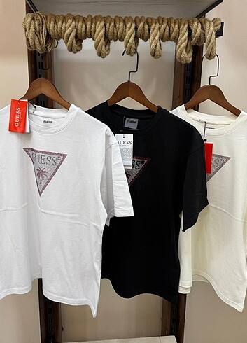 Guess t-shirt - Görsel 2