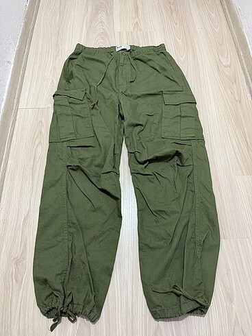 BERSHKA HAKİ KARGO PANTOLON