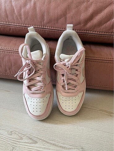 Nike Nike Court Borough Low Pembe