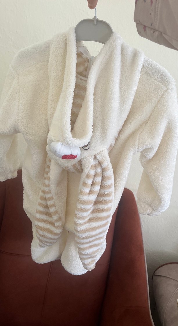 Beyaz Erkek tavşanlı tulum - Görsel 2