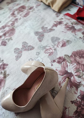 Bej Rugan Stiletto Kadın Ayakkabı - Görsel 3