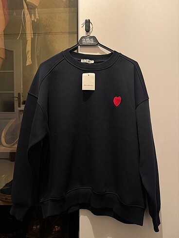 Etiketli içi polarlı sweat