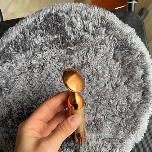 Göz altı morluk şişkinlik masaj aleti - Görsel 2