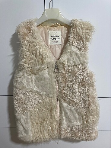 ZARA girls outerwear collection kürk yelek