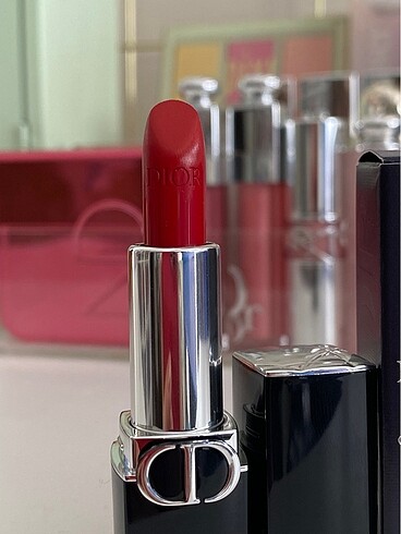  Beden Dior Rouge Dior Kırmızı Saten 999 mini Ruj