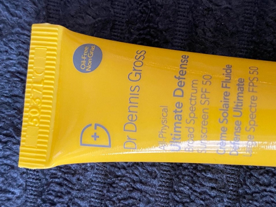 Dr. Dennis Gross Ultimate Defense SPF 50 Güneş Koruyucu Krem - Görsel 2
