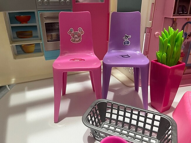  Beden barbie evi