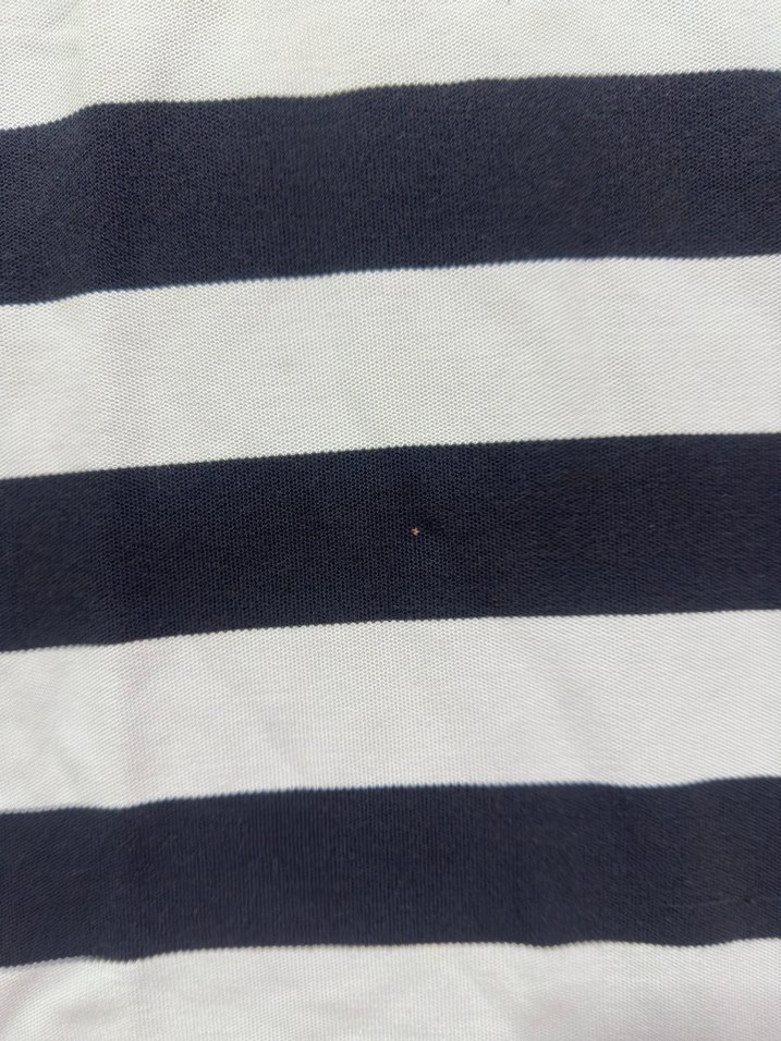 Nike Siyah-Beyaz Çizgili Polo Tişört — görsel 2/8