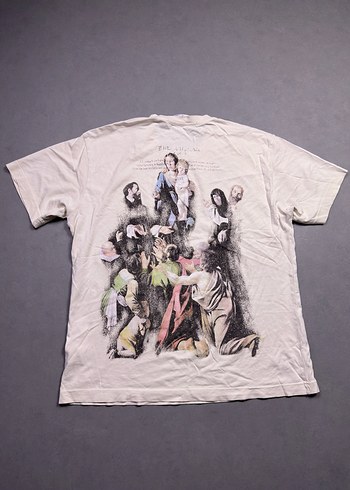 Off-White ürünü