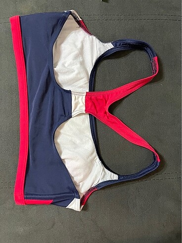 Diğer Bikini üstü