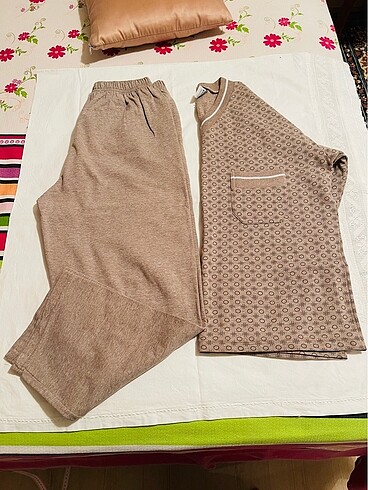 Pijama takımı