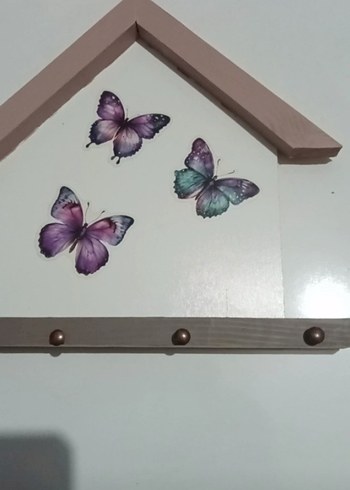 Kelebek Desenli Mor Duvar Askısı