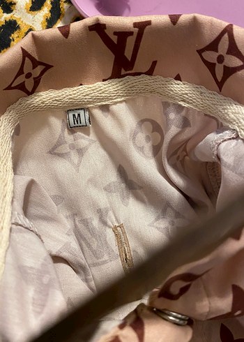 Renkli Baskılı Pop Kültür Köpek Kıyafeti - Görsel 12