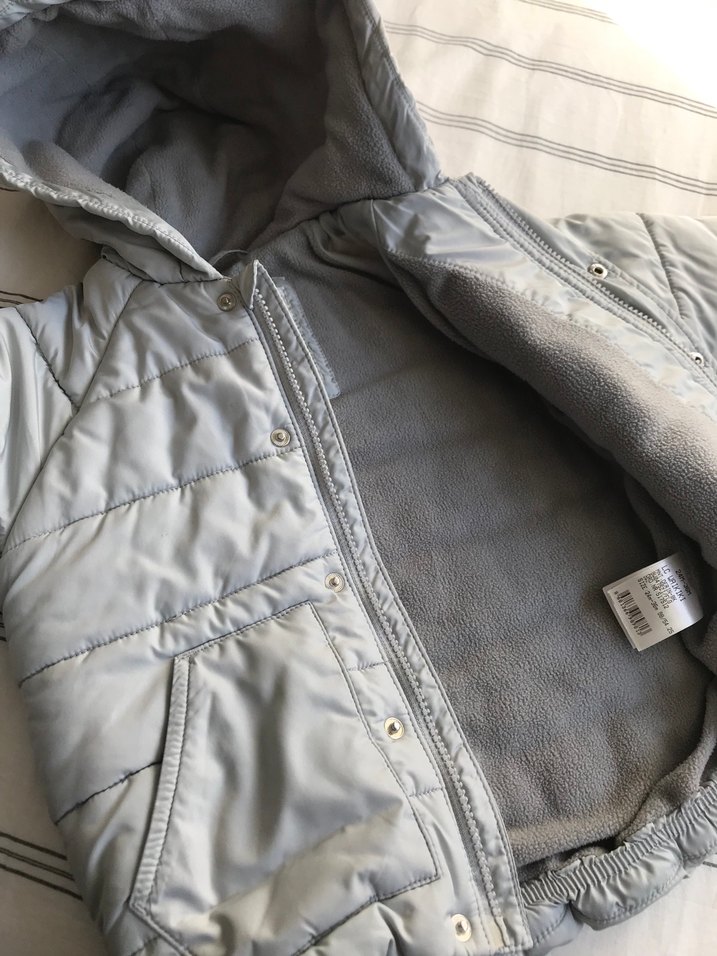 Gri Kapüşonlu Erkek Çocuk Mont - Görsel 5