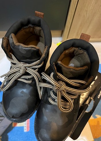 Kamuflaj Desenli Erkek Bot - Görsel 6