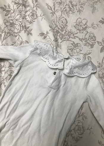 Dantel Detaylı Beyaz Uzun Kollu Bebek Body - Görsel 4