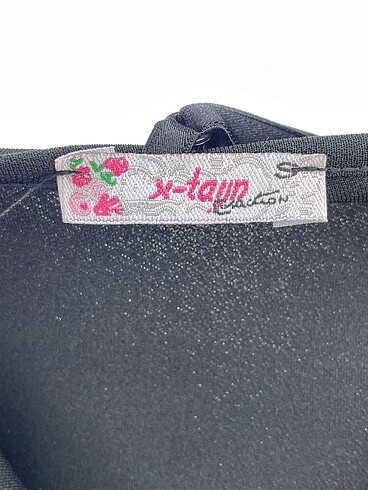s Beden siyah Renk Vintage Love Bluz %70 İndirimli.
