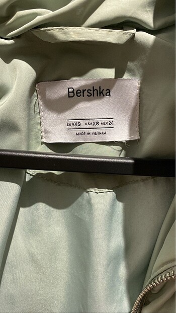 Bershka Bershka bomber mont