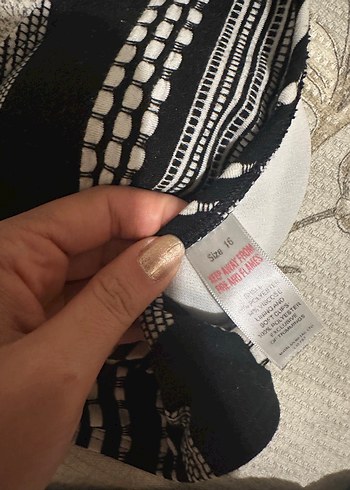 42 Beden siyah Renk Siyah Desenli Bikini