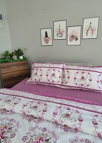 Pembe İşlemeli Yatak Örtüsü Seti - Görsel 2