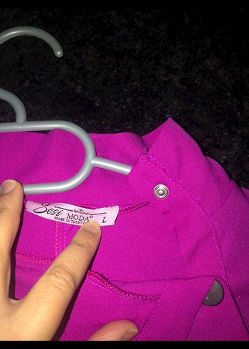 Pembe Düğmeli Salaş Hamile Bluzu - Görsel 3