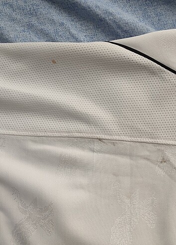 Beşiktaş 2010-2011 Beyaz Forma - Görsel 13