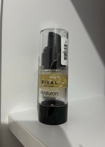 NYX Rival Hyaluron Primer