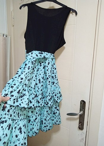 Kolsuz Renkli Elbise - Görsel 6