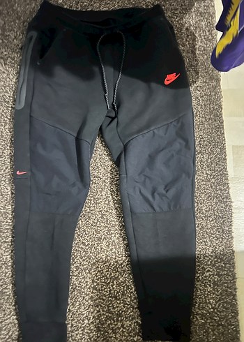 Nike Tech Fleece