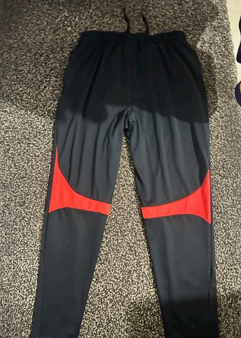 Nike Nike Siyah Slim Kesim Spor Pantolon