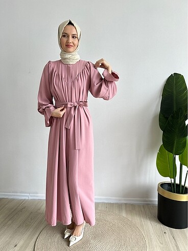 Düğmeli elbise pembe