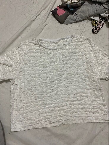Dantel crop