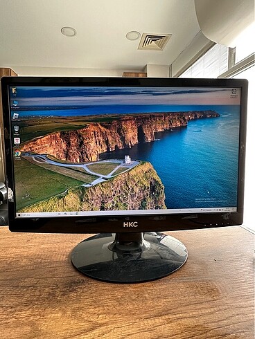 HKC MONİTÖR 21.6? 60Hz!!