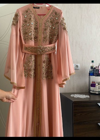 Abiye Pembe Nakışlı Uzun Kollu Kadın yöresel Abiye Elbise