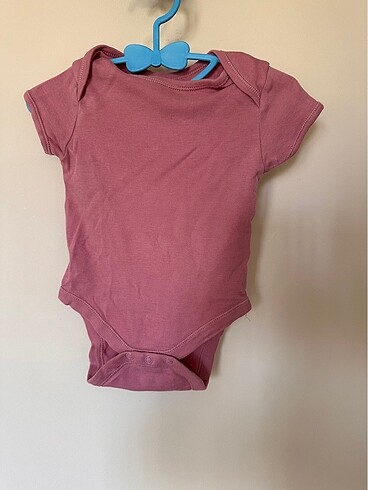 9 Ay Beden çeşitli Renk 6-9 ay 5 adet Primark zıbın
