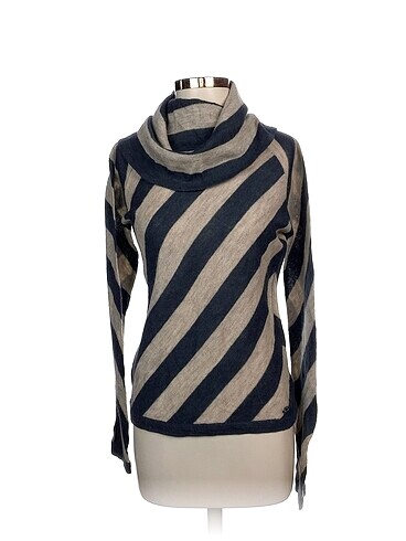 Armani Bluz %70 İndirimli.