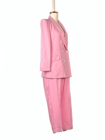 Zara Zara Takım Elbise %70 İndirimli.