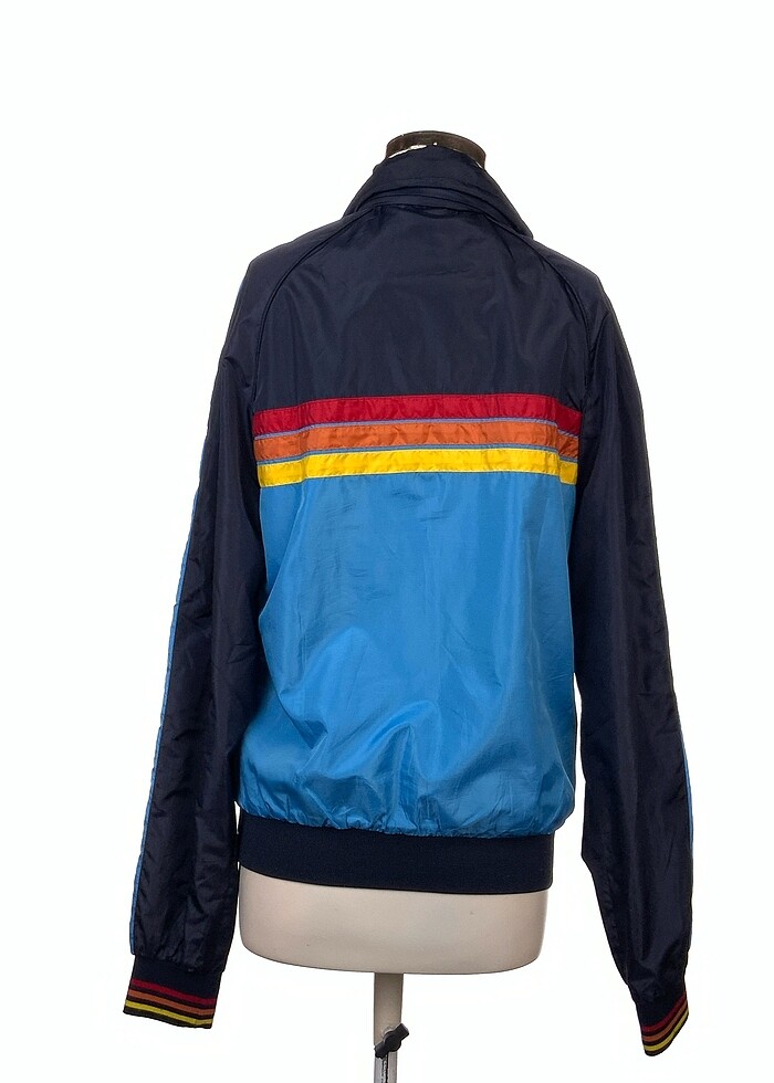 Bershka Spor Dış Giyim %70 İndirimli. - Görsel 3